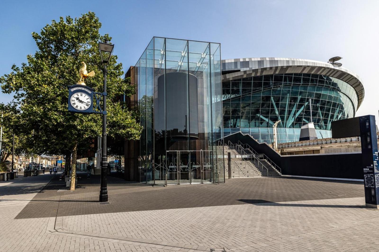 Modern Home With Driveway Parking For 2 Vehicles, Near Tottenham Hotspur Stadium, White Hart Lane Train Station 伦敦 外观 照片